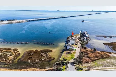 16 Wharf Ave, Pensacola, FL 32502 - Photo 16