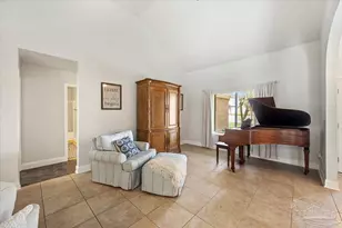 8 Arapaho Dr, Pensacola, FL 32507 - Photo 20