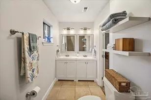 8 Arapaho Dr, Pensacola, FL 32507 - Photo 16