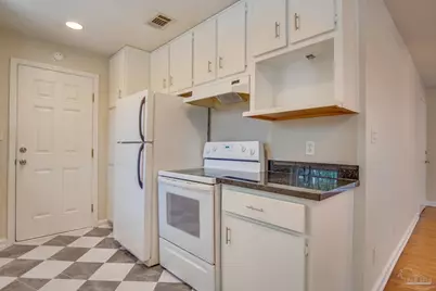 4977 Springhill Dr, Pensacola, FL 32503 - Photo 12