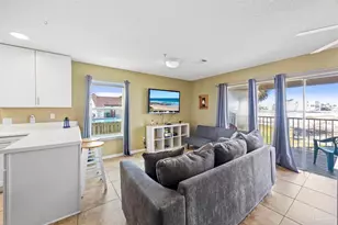 7464 Sunset Harbor Dr, Navarre, FL 32566 - Photo 4