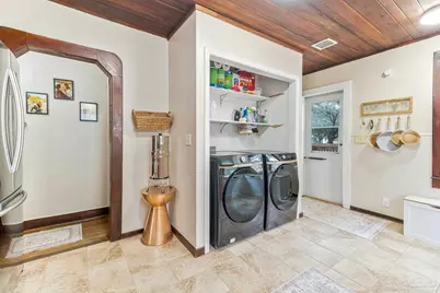 2105 Grundy St, Pensacola, FL 32507 - Photo 14