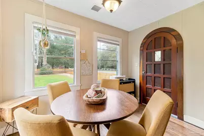 2105 Grundy St, Pensacola, FL 32507 - Photo 8