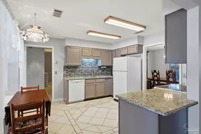 3878 Sailwind Dr, Gulf Breeze, FL 32563 - Photo 12