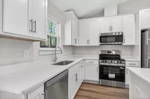 1056 Barth Rd, Molino, FL 32577 - Photo 4