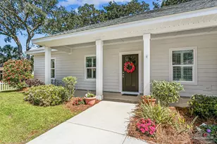 5932 N Bay Point Dr, Pensacola, FL 32507 - Photo 2