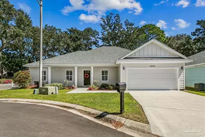 5932 N Bay Point Dr, Pensacola, FL 32507 - Photo 4