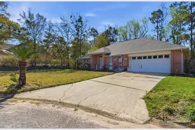 811 Shadow Ridge Dr, Pensacola, FL 32514 - Photo 4