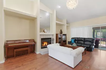 811 Shadow Ridge Dr, Pensacola, FL 32514 - Photo 8