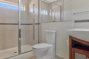 2017 Hesperia Way, Pensacola, FL 32505 - Photo 30