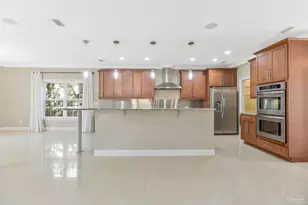 2017 Hesperia Way, Pensacola, FL 32505 - Photo 6