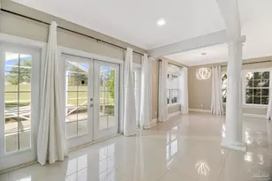 2017 Hesperia Way, Pensacola, FL 32505 - Photo 12