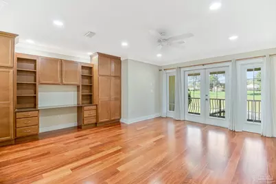 2017 Hesperia Way, Pensacola, FL 32505 - Photo 20