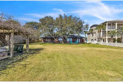 2017 Jessica Way, Navarre, FL 32566 - Photo 8