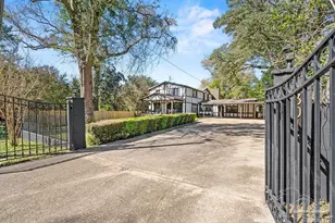 301 Grandview St, Pensacola, FL 32505 - Photo 2