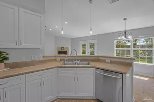 1211 Tamara Dr, Pensacola, FL 32504 - Photo 22