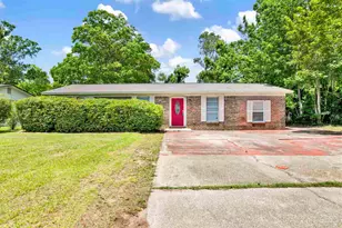 913 Bartow Ave, Pensacola, FL 32507 - Photo 2