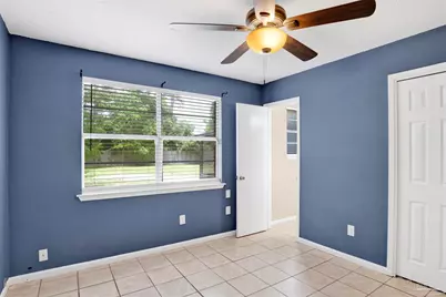 913 Bartow Ave, Pensacola, FL 32507 - Photo 12