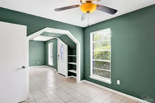913 Bartow Ave, Pensacola, FL 32507 - Photo 8