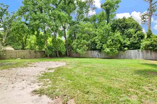 913 Bartow Ave, Pensacola, FL 32507 - Photo 16