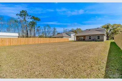 9797 Windy Hill Rd, Pensacola, FL 32526 - Photo 32