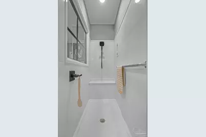 697 Palomar Dr, Pensacola, FL 32507 - Photo 54