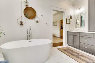 1411 E Hatton St, Pensacola, FL 32503 - Photo 14