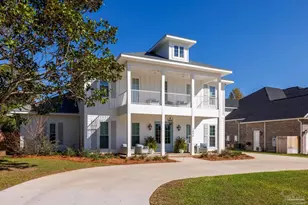 1806 E Hernandez St, Pensacola, FL 32503 - Photo 2