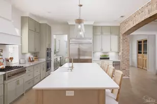 1806 E Hernandez St, Pensacola, FL 32503 - Photo 12