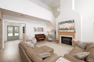 1806 E Hernandez St, Pensacola, FL 32503 - Photo 8