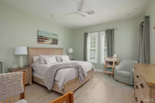 1806 E Hernandez St, Pensacola, FL 32503 - Photo 16