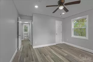 8 Mindoro Cir, Pensacola, FL 32507 - Photo 20