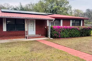 7880 Gregg Rd, Pensacola, FL 32514 - Photo 2