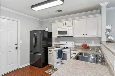 156 Swaying Pine Ct, Crestview, FL 32539 - Photo 8