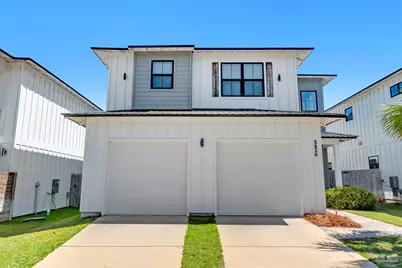 5626 Trout Ln, Pensacola, FL 32507 - Photo 2