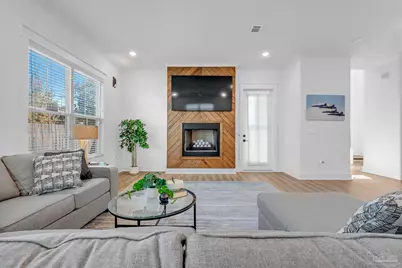 5626 Trout Ln, Pensacola, FL 32507 - Photo 4