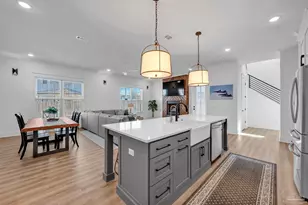 5626 Trout Ln, Pensacola, FL 32507 - Photo 10