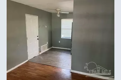 6127 Patricia Ave, Milton, FL 32570 - Photo 8