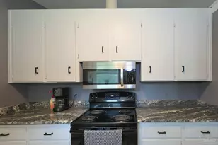 8179 Sedgefield Dr, Pensacola, FL 32507 - Photo 12