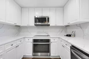 1 Portofino Dr, Pensacola Beach, FL 32561 - Photo 18