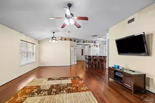 785 Ladner Dr, Pensacola, FL 32505 - Photo 16