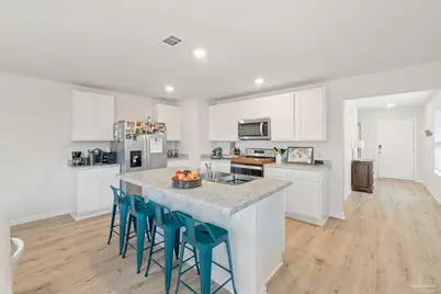 5252 Peach Dr, Pace, FL 32571 - Photo 4