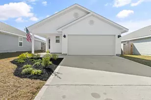 5252 Peach Dr, Pace, FL 32571 - Photo 1