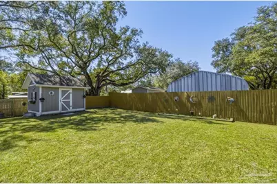 1911 Ladybird Ln, Gulf Breeze, FL 32566 - Photo 34