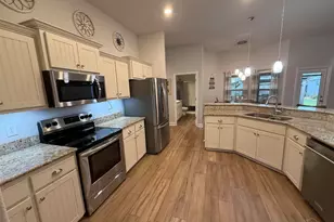 6100 Parsonage Cir, Milton, FL 32570 - Photo 10