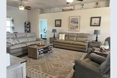 6100 Parsonage Cir, Milton, FL 32570 - Photo 4