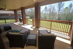 2623 Brochelle Dr, Pace, FL 32571 - Photo 4