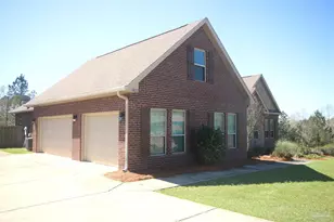 2623 Brochelle Dr, Pace, FL 32571 - Photo 2