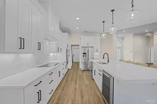 3175 Marcus Pointe Blvd, Pensacola, FL 32505 - Photo 10