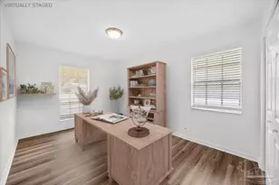 5897 Somerset Dr, Pensacola, FL 32526 - Photo 10